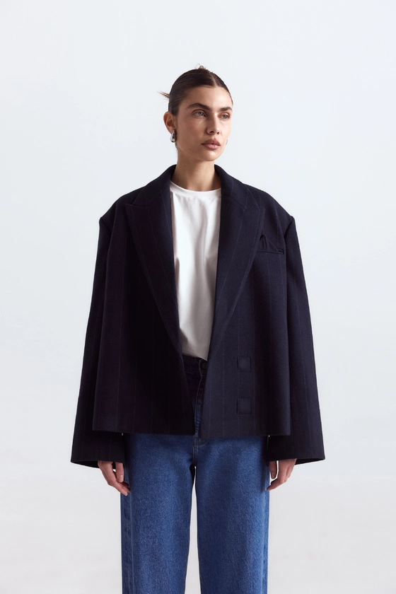 Пальто-жакет оверсайз з трикутничком 