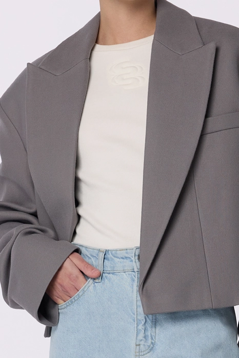 Пальто кроп зі збіркою на рукаві