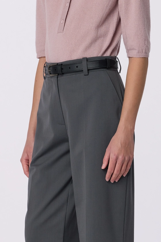 Брюки вовняні на середній посадці зі стрілками 