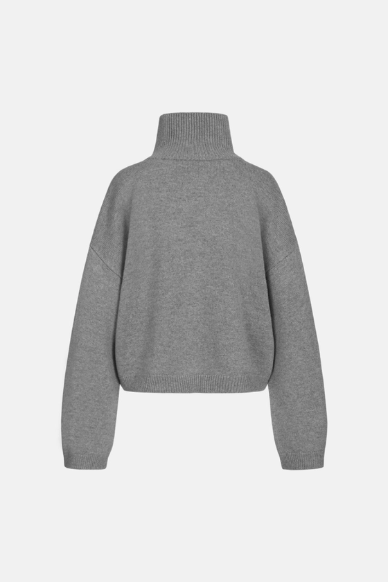 Светр укорочений оверсайз 