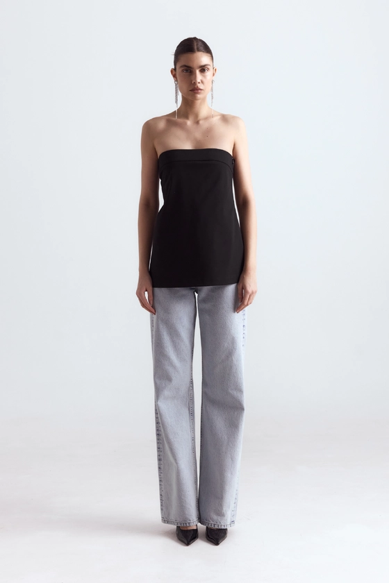 Топ без бретелей 