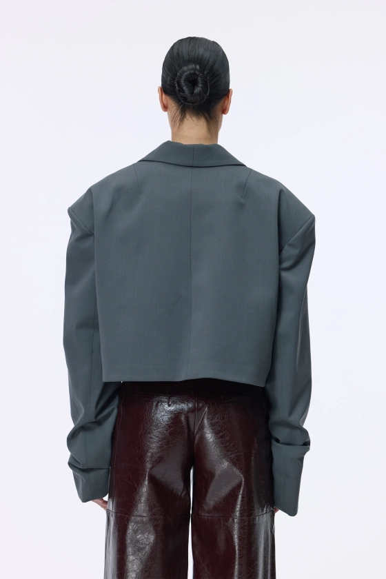 Cropped wool blazer with gathered details on the sleeves - photo 4
