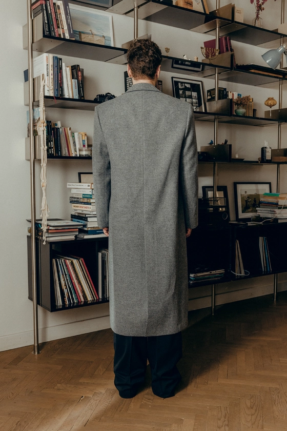 Пальто прямого крою 