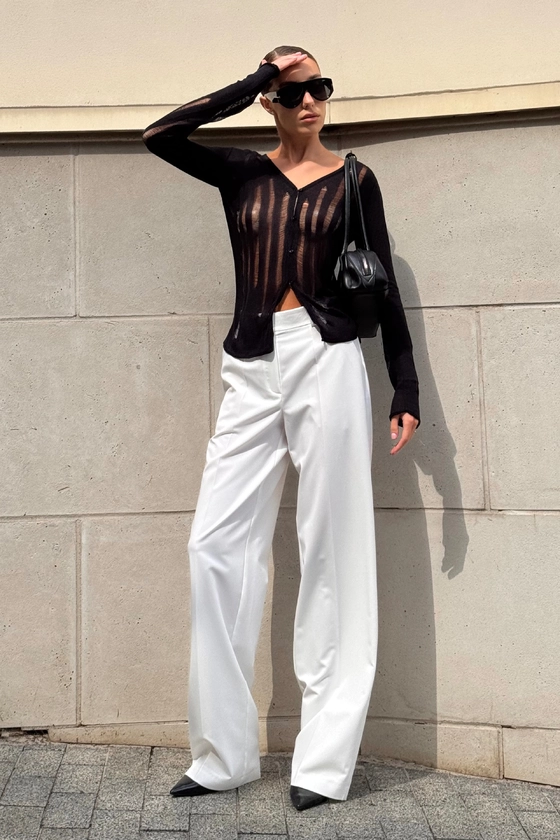 Брюки котонові на середній посадці зі стрілками 