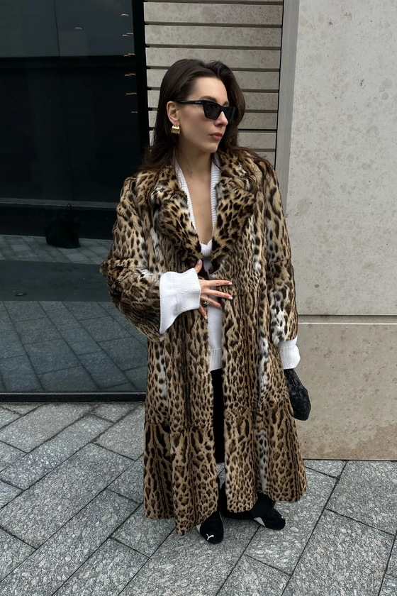 Вінтажна шуба з оцелоту 