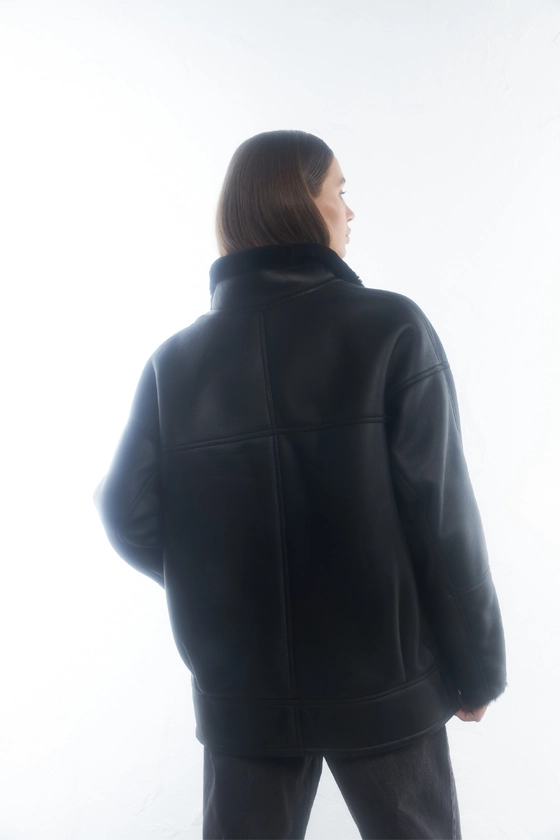 Дублянка оверсайз з накладними карманами 