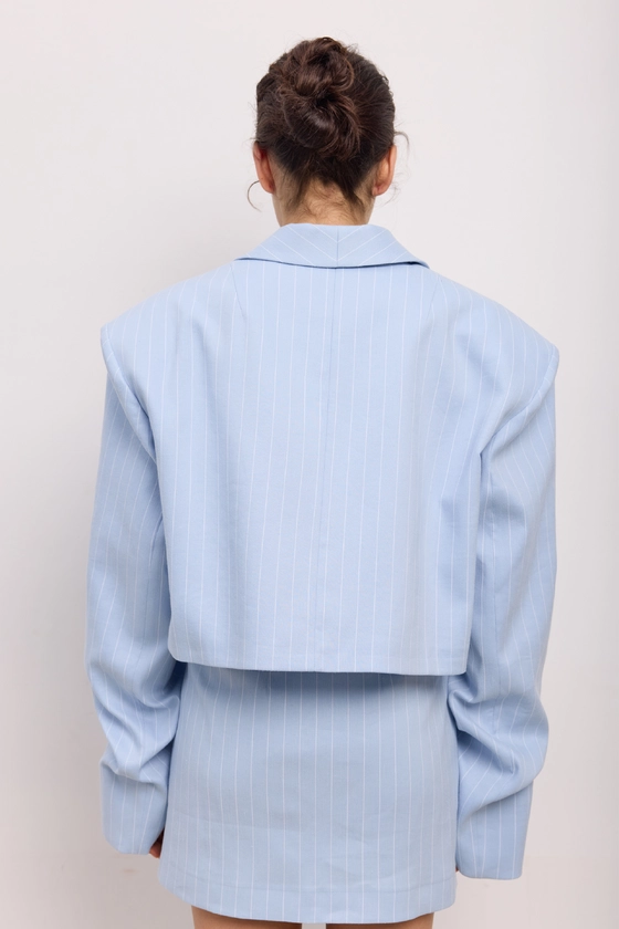 Жакет кроп лляний зі збіркою на рукаві 