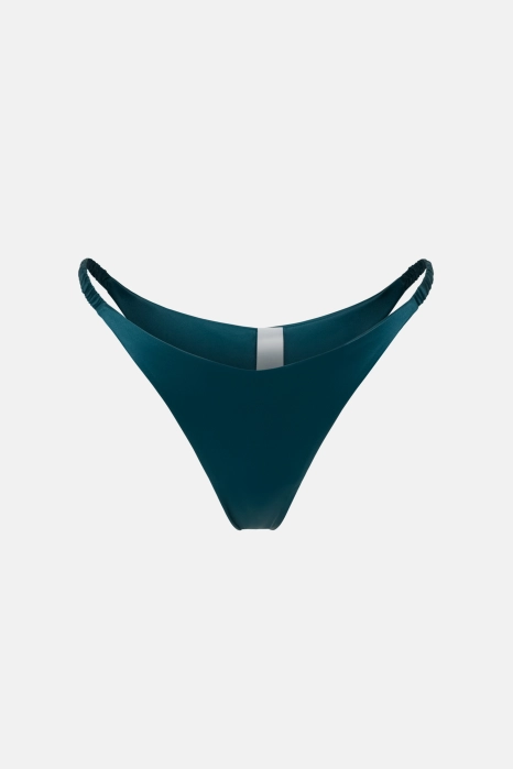 Dusk thong