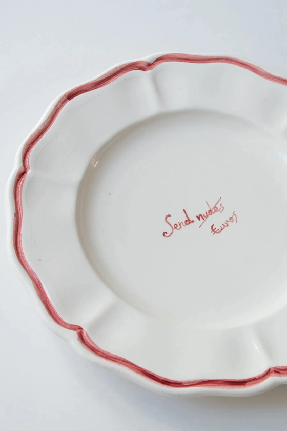 Тарілка SEND NUDES, Musae 