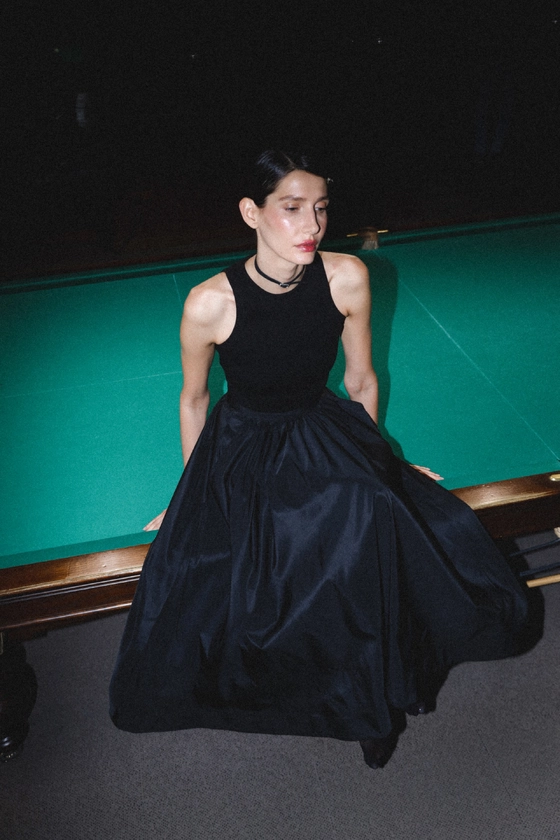 Спідниця кльош-міді об'ємна 