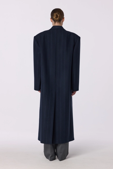 Straight cut oversized coat