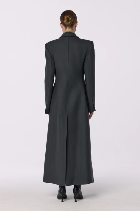 Fitted coat with accent shoulders