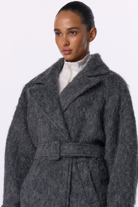 Пальто з альпаки максі зі спущеним рукавом