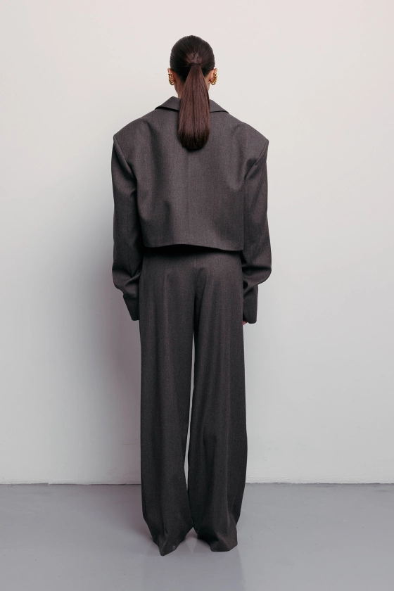 Жакет кроп вовняний зі збіркою на рукаві 