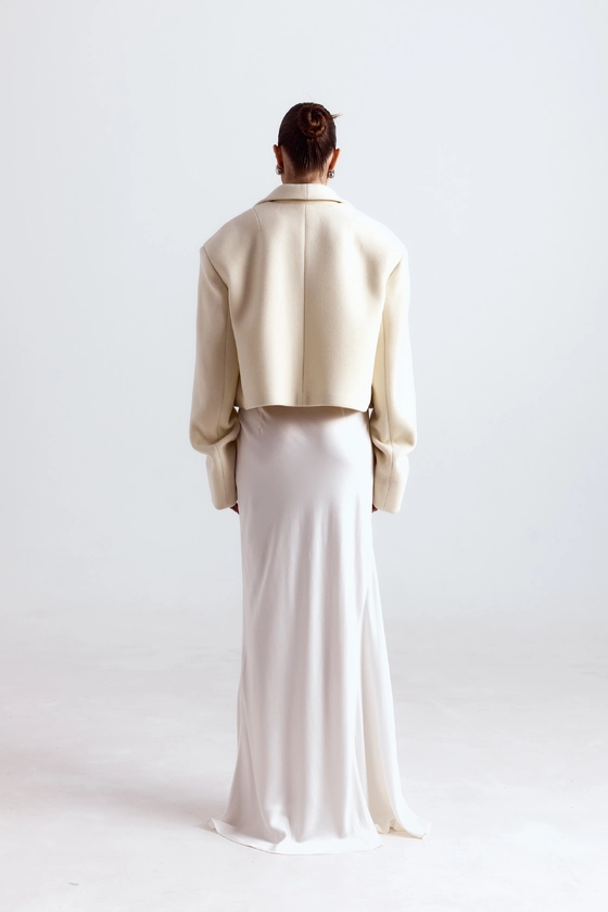 Пальто кроп зі збіркою на рукаві 