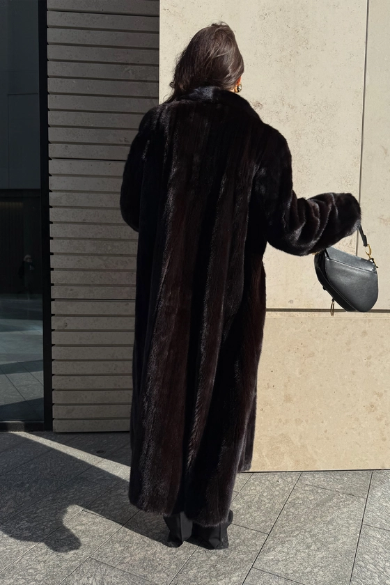 Вінтажна норкова шуба 