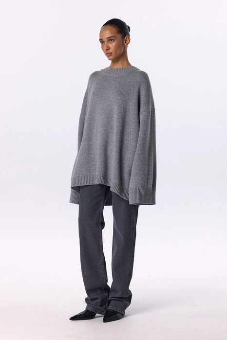 Светр подовжений оверсайз