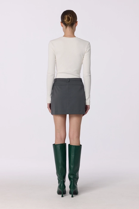 Woolen mini skirt with a mid-length fit
