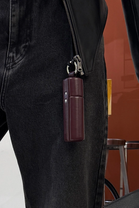 Шкіряний кейс на ремінці Bazhane x Sych 