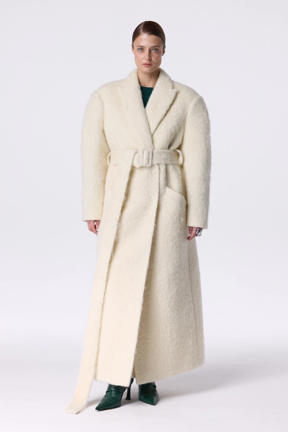 Двобортне пальто з альпаки з акцентним плечем 