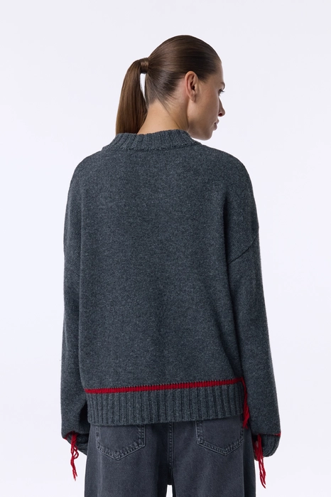 Contrast sweater
