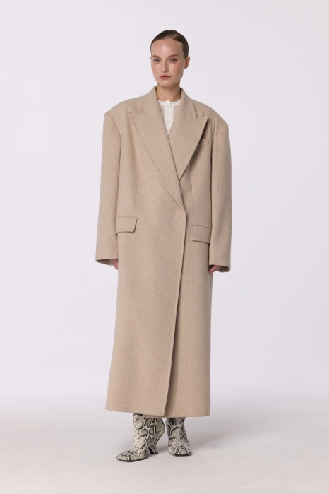 Oversized straight-cut coat