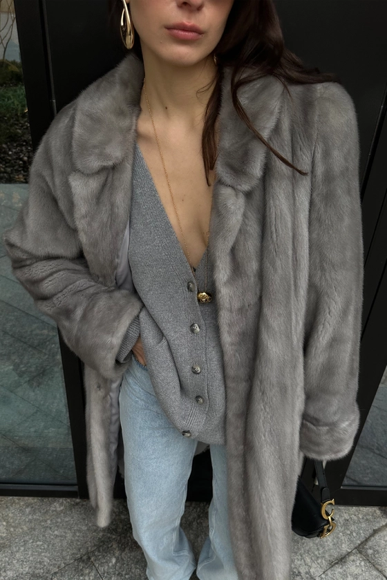 Вінтажна норкова шуба 