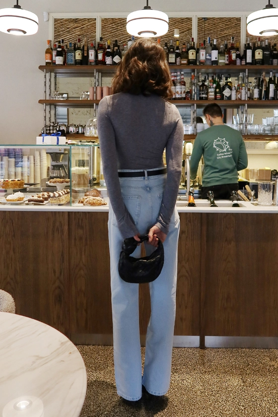 Лонгслів приталений напівпрозорий 