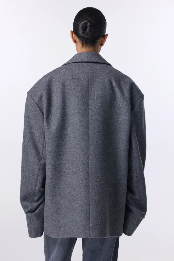 Oversized coat-jacket with gathered sleeves - photo 4