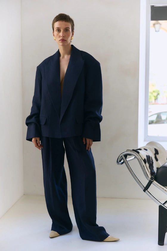 Жакет лляний оверсайз зі збіркою на рукаві 