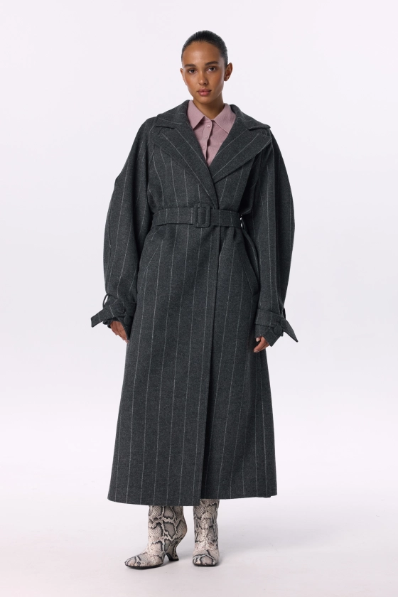 Maxi coat with dropped sleeves - photo 4