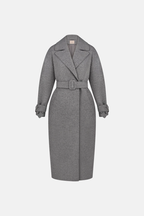 Maxi coat with dropped sleeves