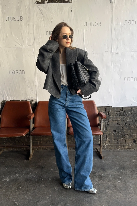 Пальто кроп зі збіркою на рукаві 