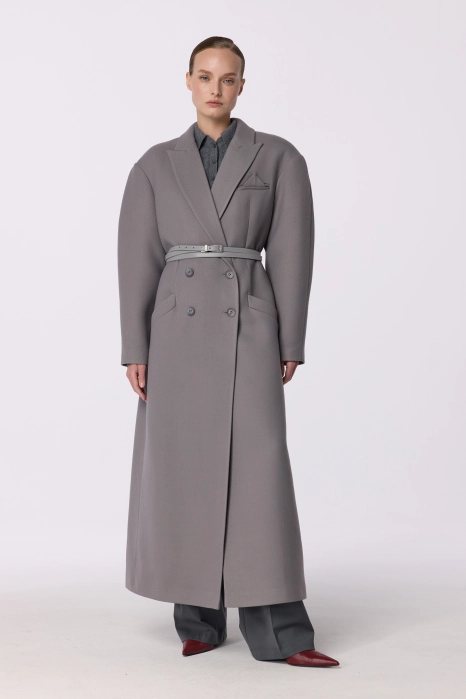 Двобортне пальто з акцентним плечем Двобортне пальто з акцентним плечем