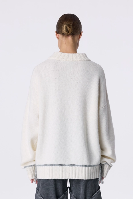 Contrast sweater