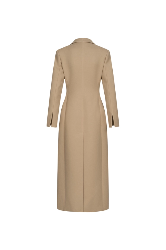 Пальто приталене з акцентним плечем 