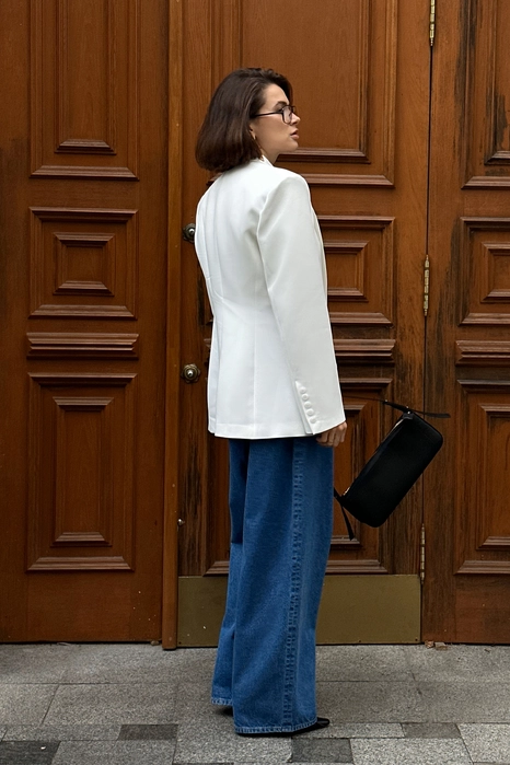 Жакет котоновий однобортний, приталений