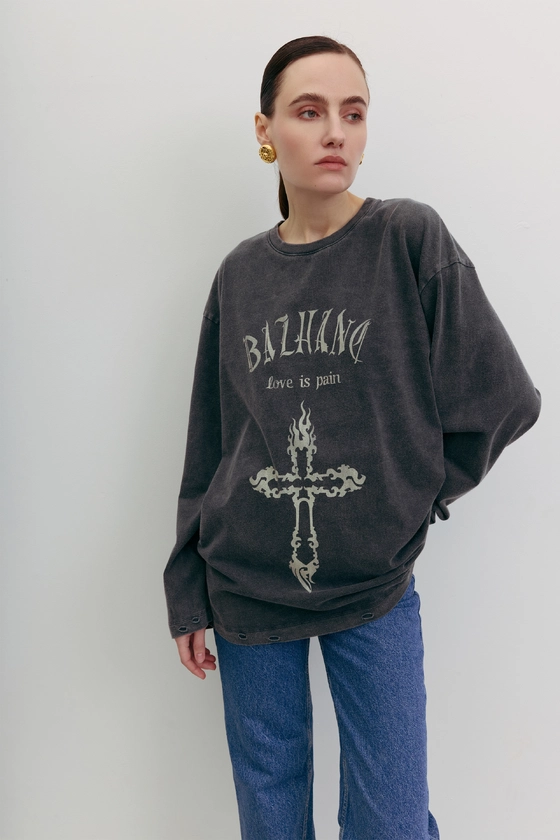 Лонгслів у вінтажному стилі з принтом Хрест 