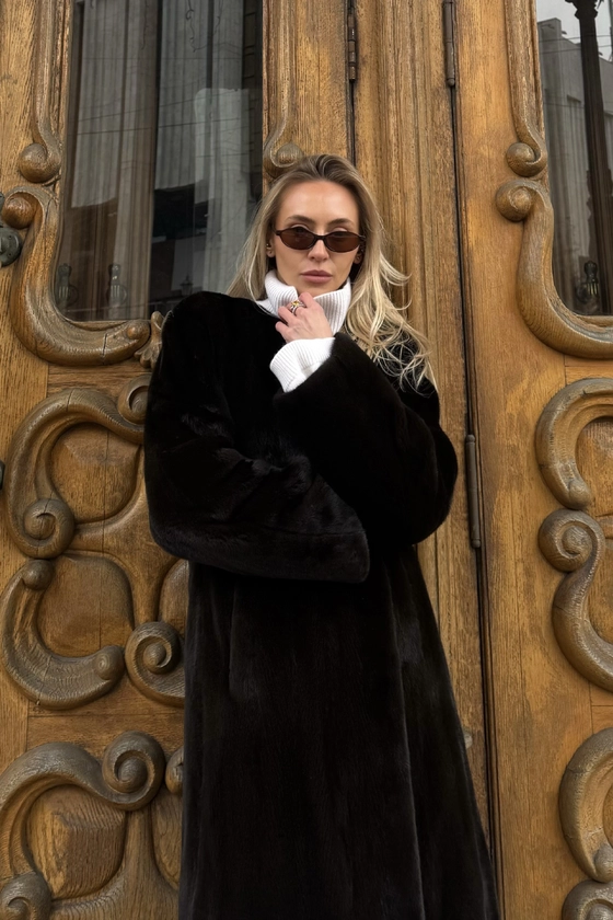 Вінтажна норкова шуба 