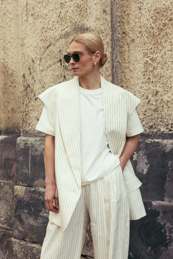 Футболка оверсайз укорочена 