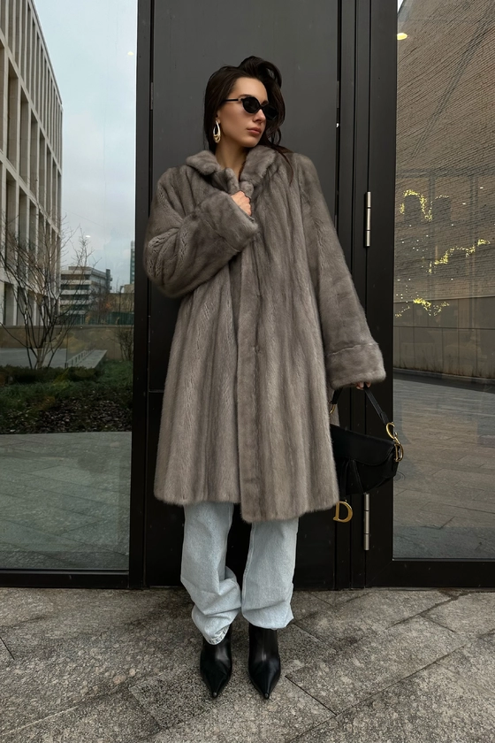 Вінтажна норкова шуба 