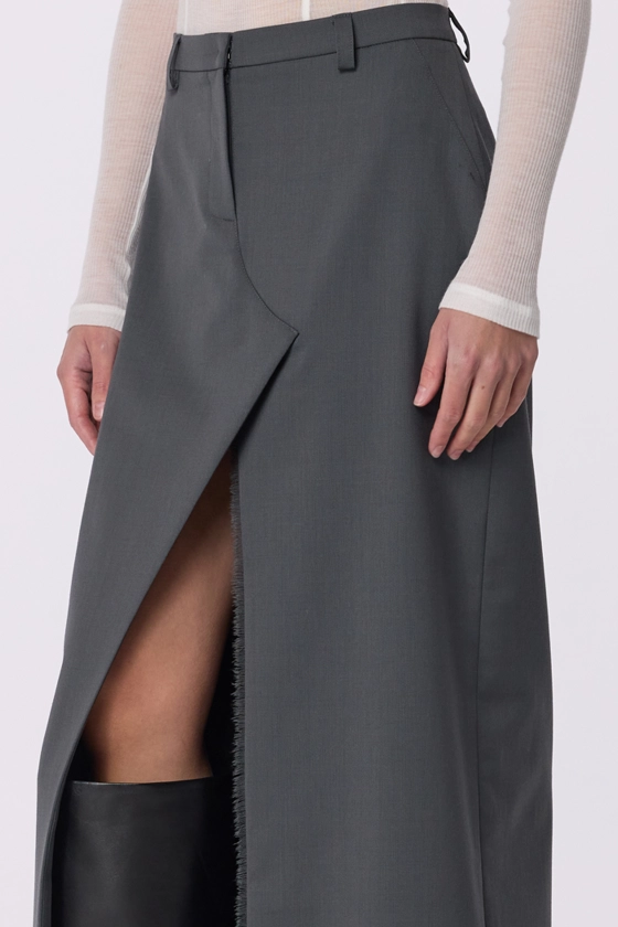 Maxi skirt with slit - photo 5