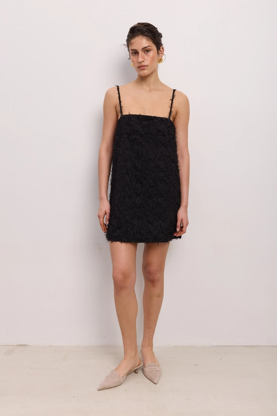 Сукня міні пухнаста на тонких брителях 