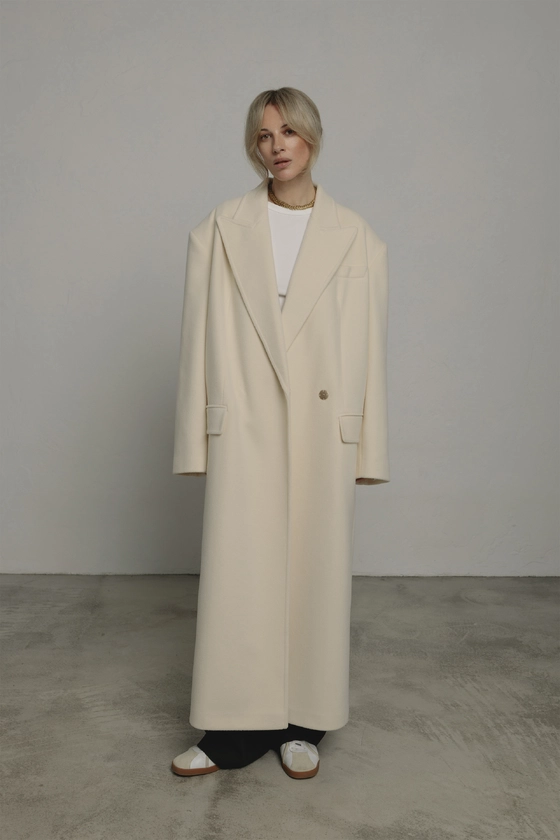 Пальто оверсайз прямого крою 