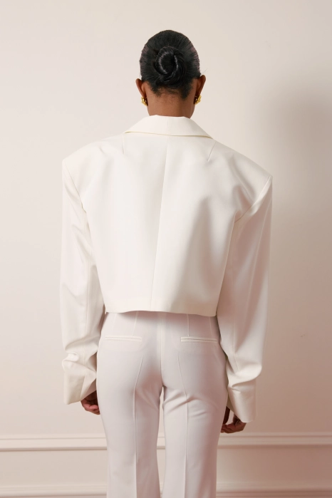 Жакет кроп котоновий зі збіркою на рукаві Жакет кроп котоновий зі збіркою на рукаві