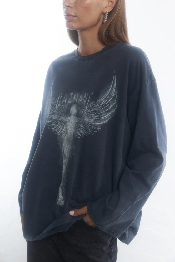 Лонгслів у вінтажному стилі з принтом Янгол 