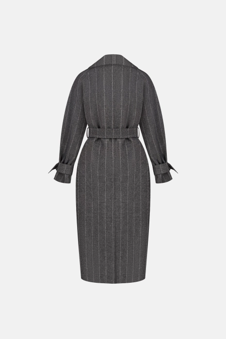 Maxi coat with dropped sleeves