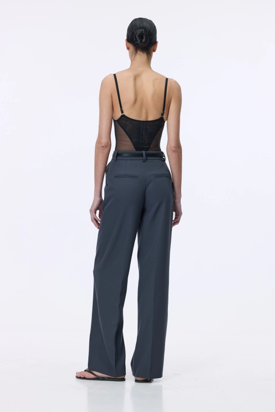 Mid-rise wool trousers with a crease - photo 4