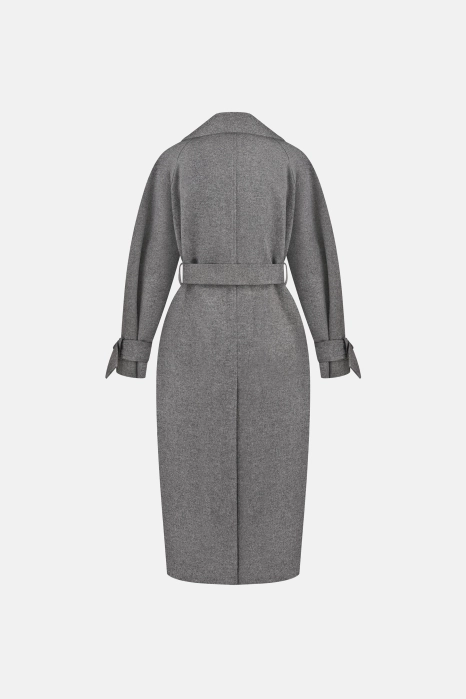 Maxi coat with dropped sleeves