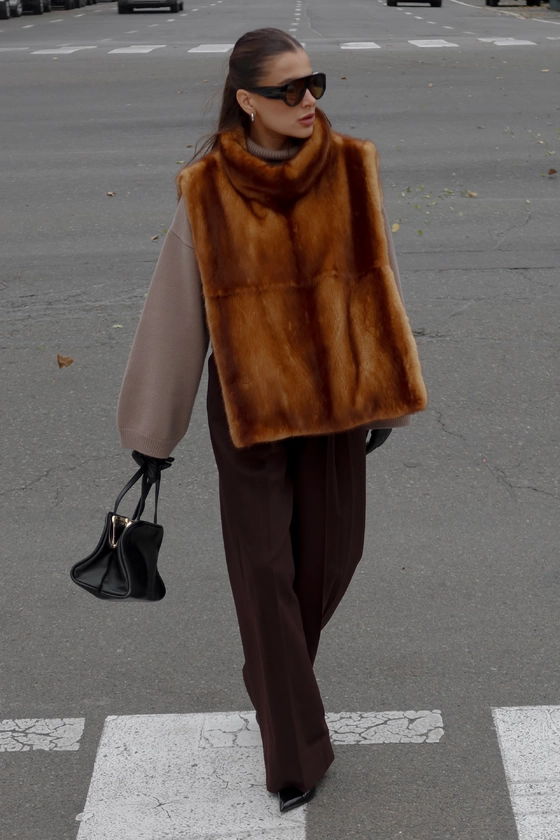 Вінтажна норкова манішка 